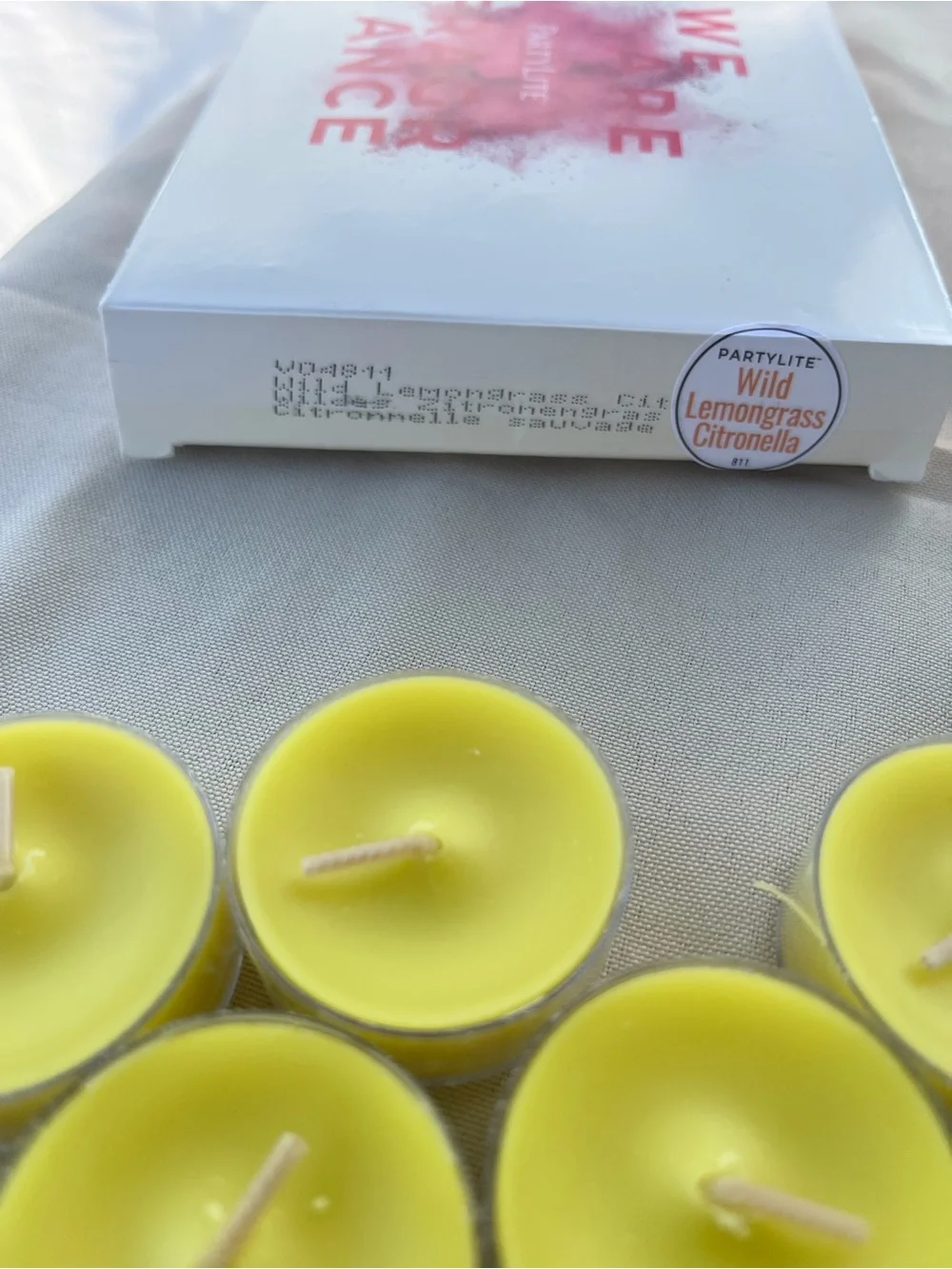 Partylite Yellow Round Wild Lemongrass Citronella Tealights Candles